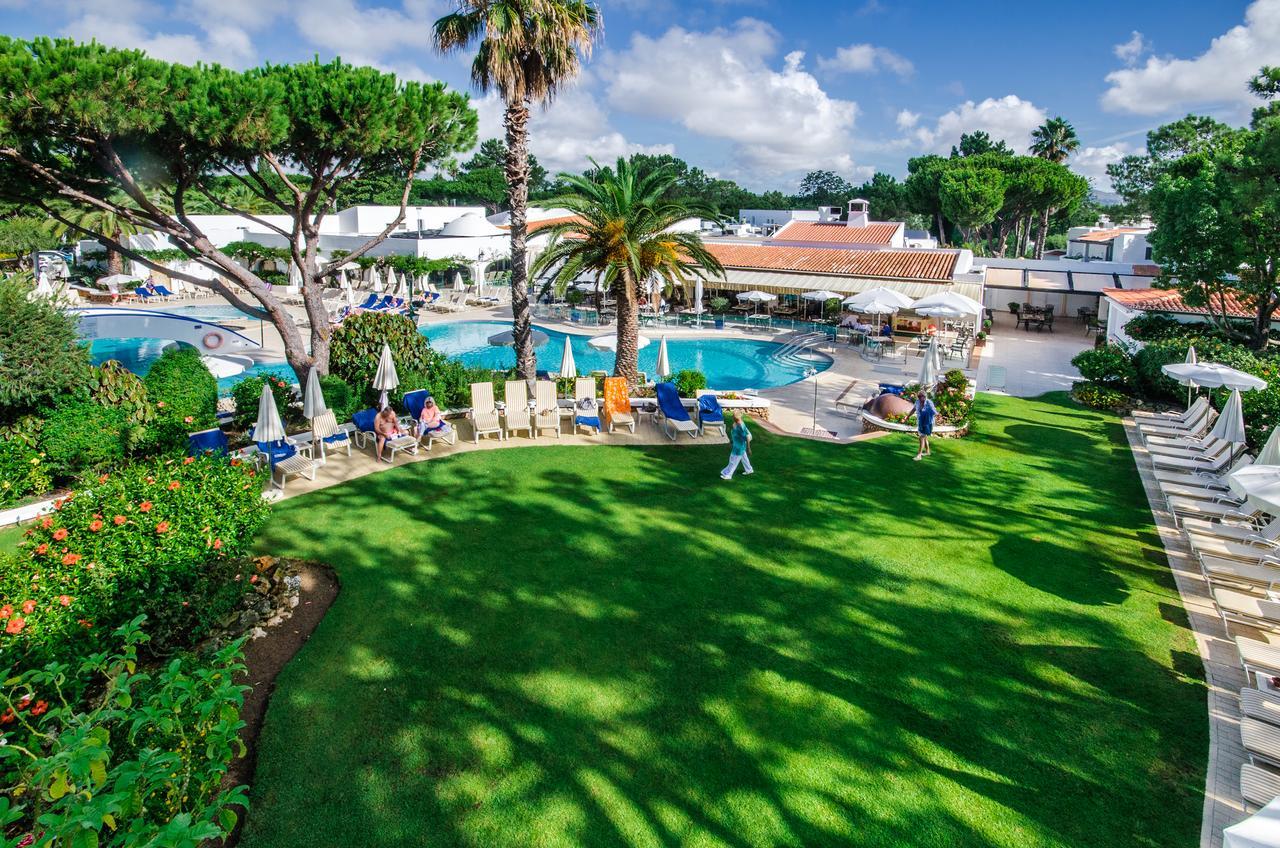 Отель Four Seasons Country Club Кинта-до-Лаго Экстерьер фото