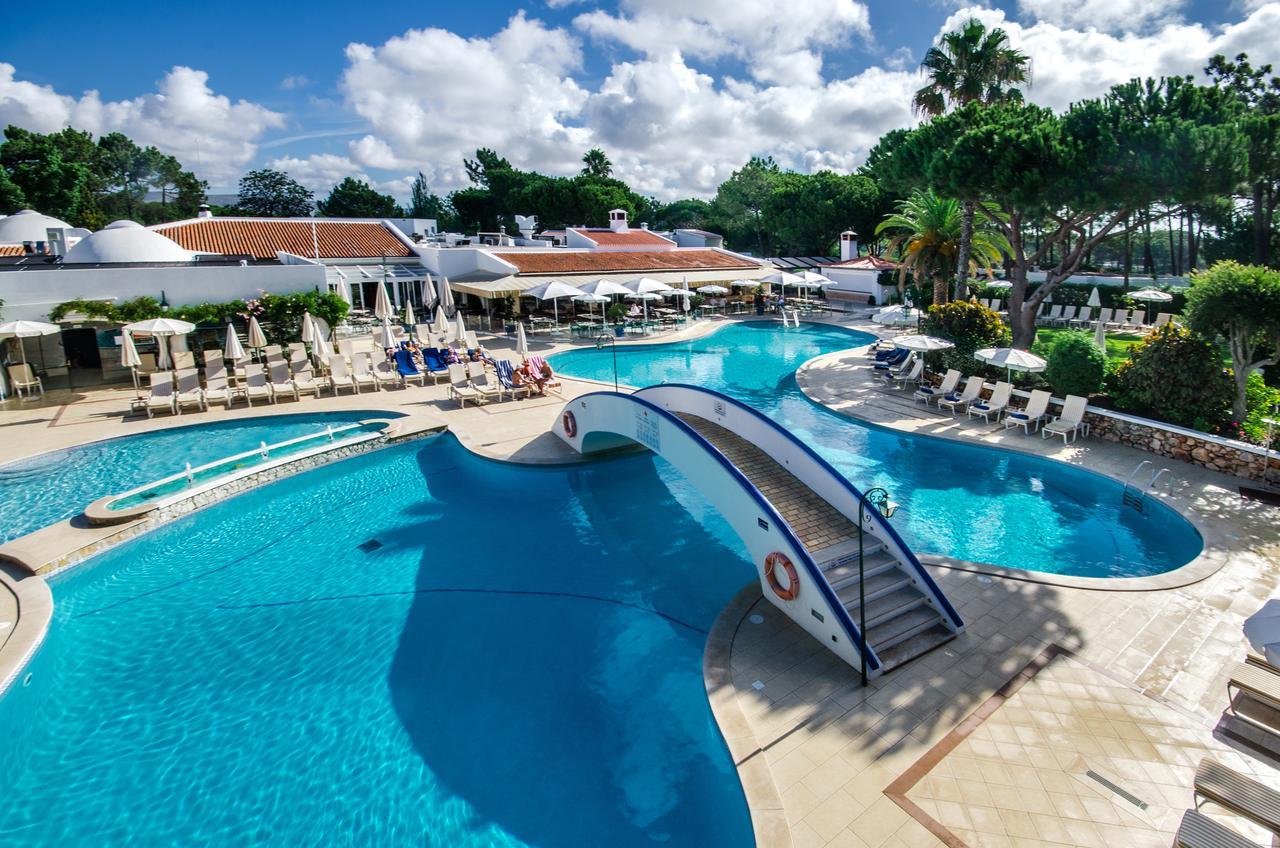 Отель Four Seasons Country Club Кинта-до-Лаго Экстерьер фото