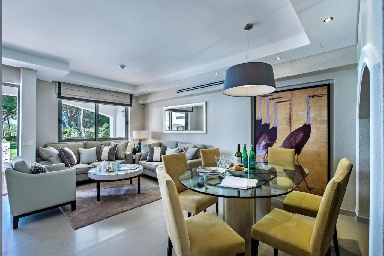 Отель Four Seasons Country Club Кинта-до-Лаго Экстерьер фото