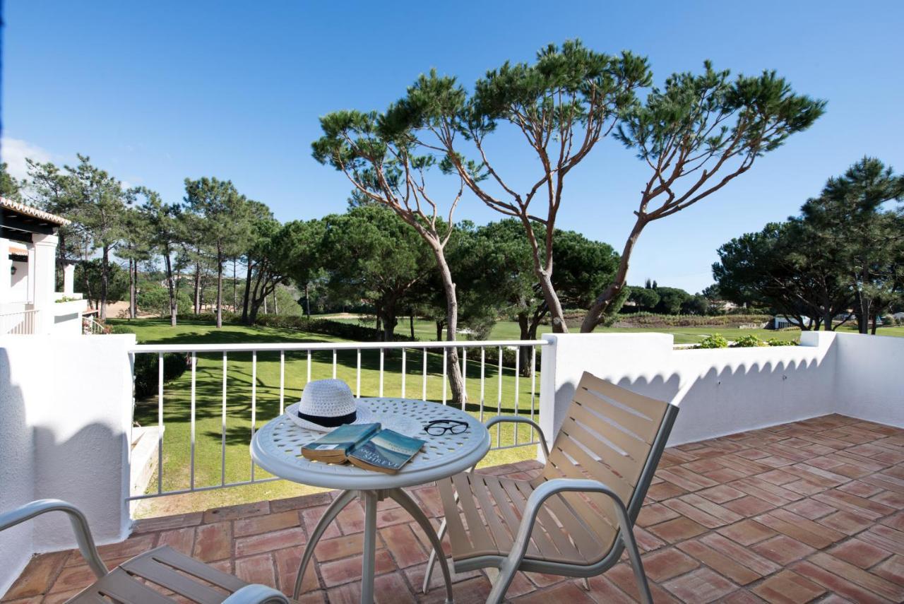 Отель Four Seasons Country Club Кинта-до-Лаго Экстерьер фото